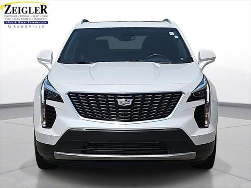 2020 Cadillac XT4 Premium Luxury
