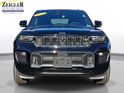 2022 Jeep Grand Cherokee Overland