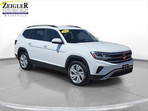 2022 Volkswagen Atlas 3.6L SE w/Technology