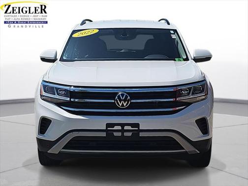 2022 Volkswagen Atlas 3.6L SE w/Technology