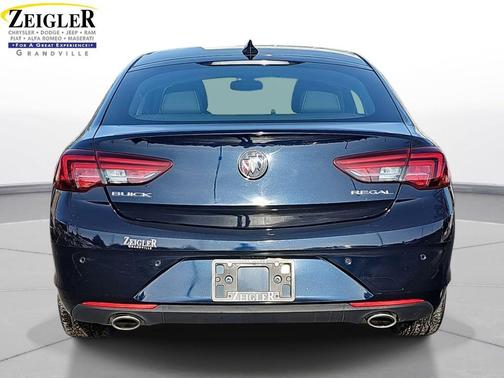2018 Buick Regal Sportback Preferred II