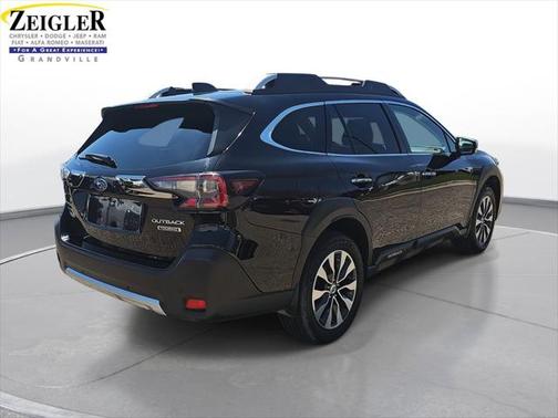2023 Subaru Outback Touring