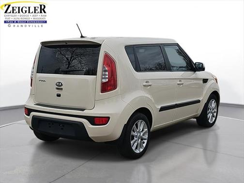 2013 Kia Soul +