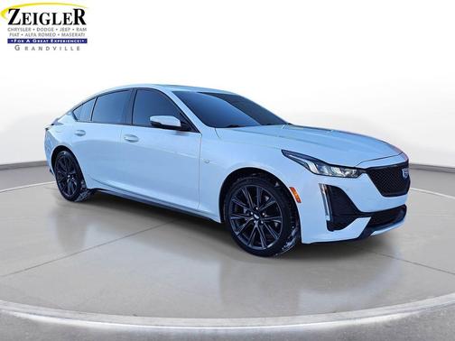 2022 Cadillac CT5 Sport