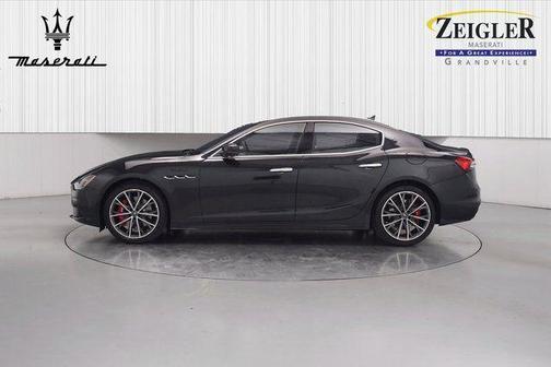 2023 Maserati Ghibli Modena Q4