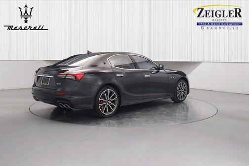 2023 Maserati Ghibli Modena Q4