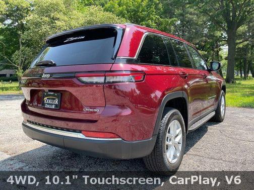 2023 Jeep Grand Cherokee Laredo