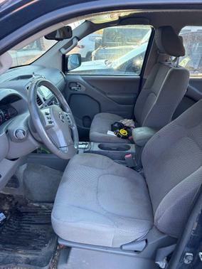 2017 Nissan Frontier SV