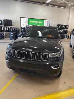 2018 Jeep Grand Cherokee Laredo E