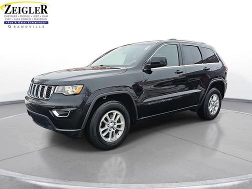 2018 Jeep Grand Cherokee Laredo E