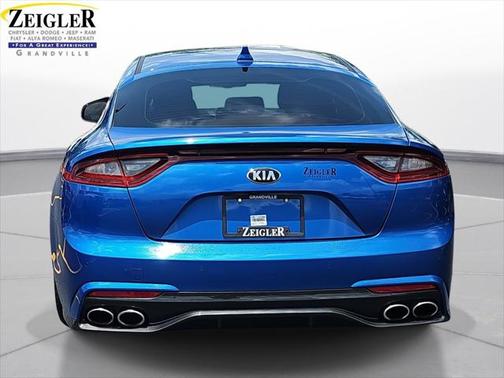 2018 Kia Stinger Base