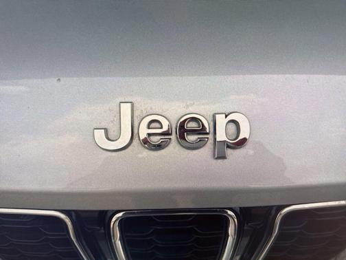 2023 Jeep Grand Cherokee Limited X