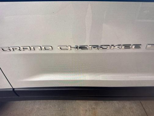 2023 Jeep Grand Cherokee Limited X