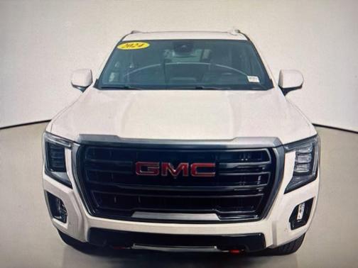 2024 GMC Yukon XL 4WD AT4