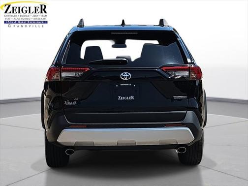 2024 Toyota RAV4 Adventure