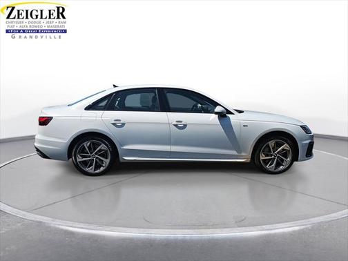 2021 Audi A4 45 S line Premium Plus