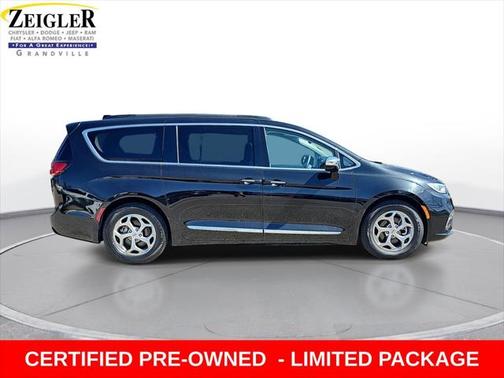 2023 Chrysler Pacifica Limited