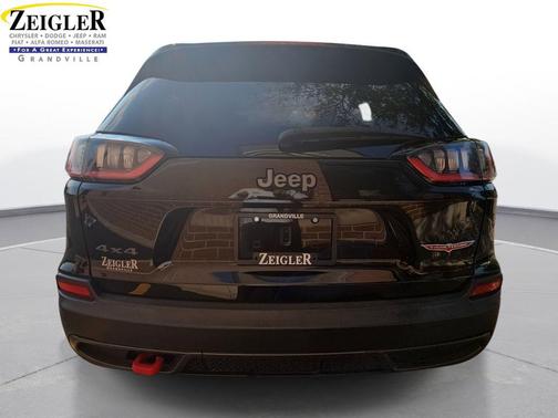 2022 Jeep Cherokee Trailhawk
