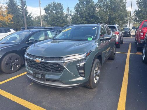2025 Chevrolet Trax LT