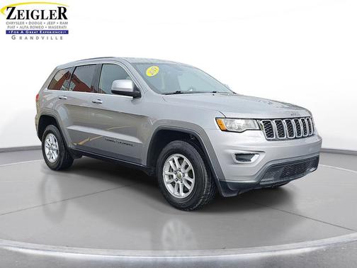2019 Jeep Grand Cherokee Laredo