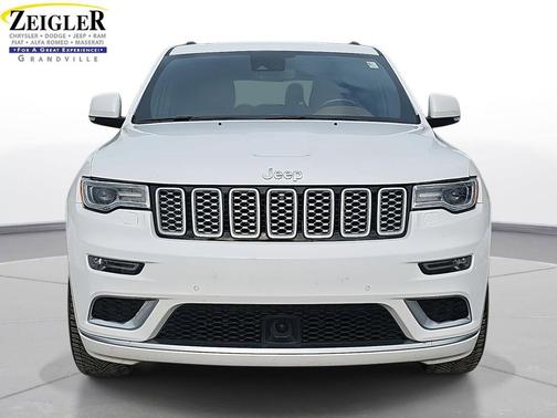 2019 Jeep Grand Cherokee Summit