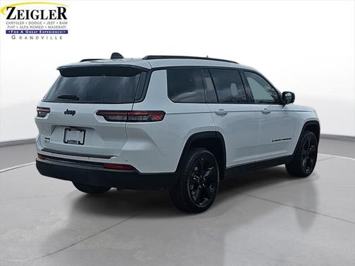 2023 Jeep Grand Cherokee L Altitude