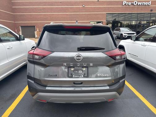 2022 Nissan Rogue SV
