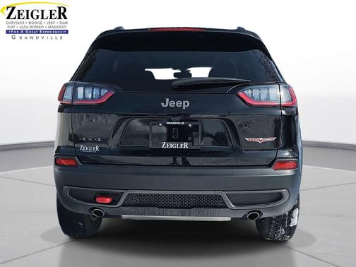 2022 Jeep Cherokee Trailhawk