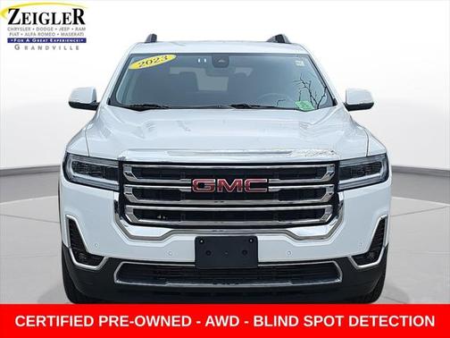2023 GMC Acadia AWD SLT