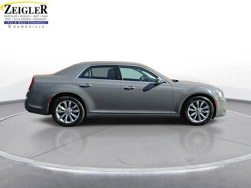2019 Chrysler 300 Limited