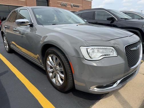 2019 Chrysler 300 Limited