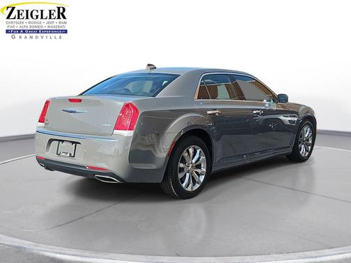 2019 Chrysler 300 Limited