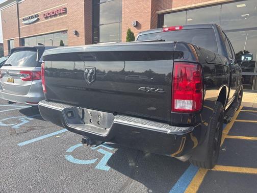 2016 RAM 1500 Tradesman/Express