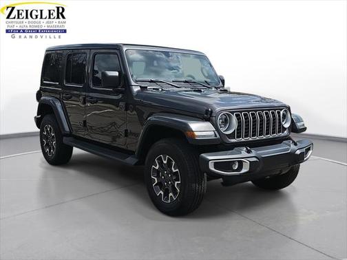 2025 Jeep Wrangler 4-Door Sahara 4x4