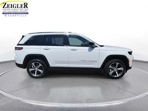 2025 Jeep Grand Cherokee Limited X