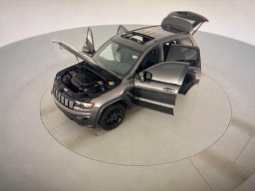 2017 Jeep Grand Cherokee Altitude