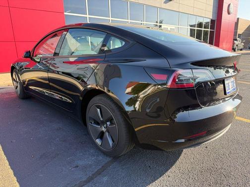 2023 Tesla Model 3 Standard Range