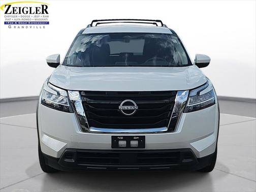 2022 Nissan Pathfinder SV 4WD