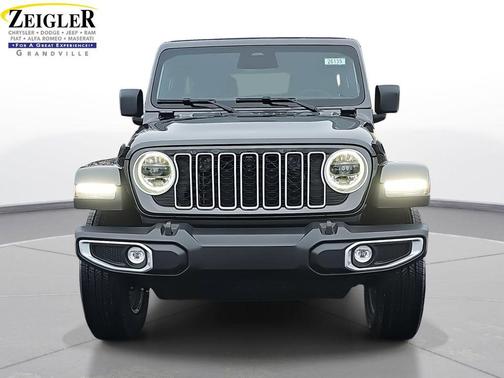 2026 Jeep Wrangler 4-Door Sahara 4x4