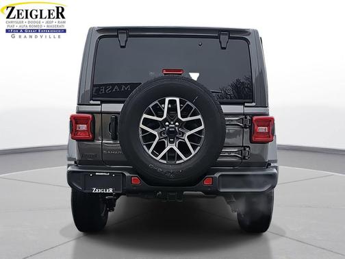 2026 Jeep Wrangler 4-Door Sahara 4x4