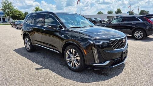 2025 Cadillac XT6 Premium Luxury AWD