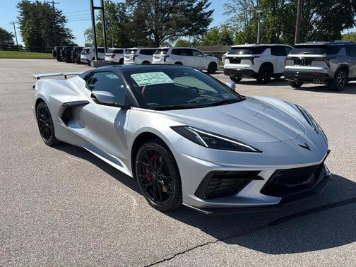 Blade Silver Metallic 2026 Chevrolet Corvette Stingray w/2LT