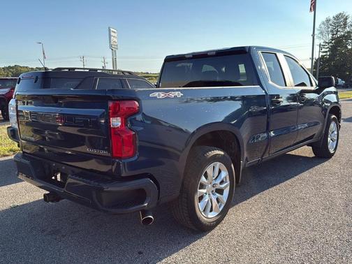 2020 Chevrolet Silverado 1500 Custom