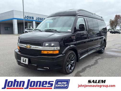 2025 Chevrolet Express 2500 Work Van