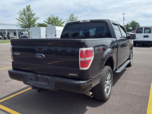 Tuxedo Black Metallic 2014 Ford F-150 STX