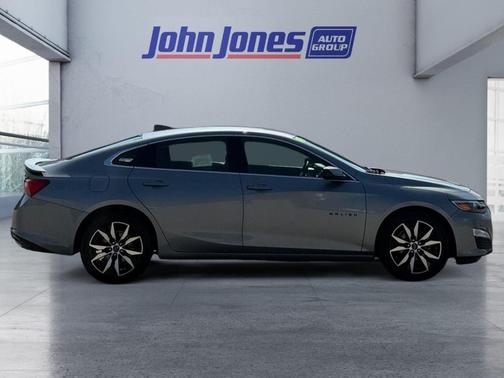 Sterling Gray Metallic 2024 Chevrolet Malibu RS