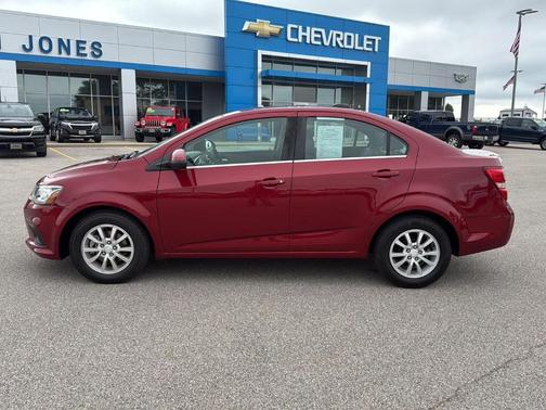 2018 Chevrolet Sonic LT