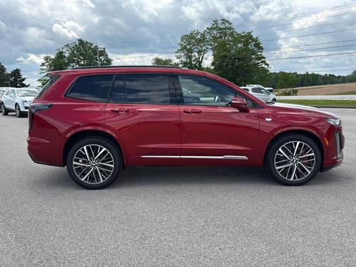 2025 Cadillac XT6 Sport AWD