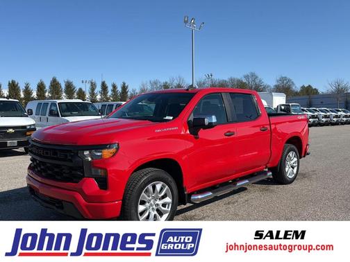 2022 Chevrolet Silverado 1500 Custom