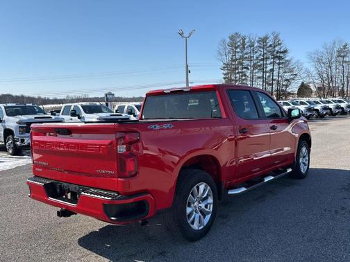 2022 Chevrolet Silverado 1500 Custom